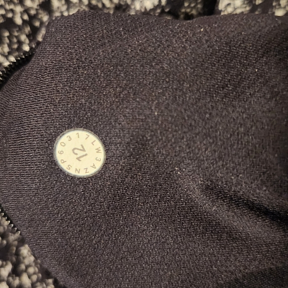 lululemon athletica Black and Gray Long Sleeve Tee - Picture 8 of 8